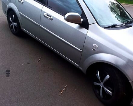 Серый Шевроле Лачетти, объемом двигателя 1.8 л и пробегом 325 тыс. км за 2600 $, фото 1 на Automoto.ua