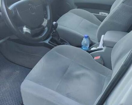 Серый Шевроле Лачетти, объемом двигателя 1.8 л и пробегом 175 тыс. км за 4600 $, фото 12 на Automoto.ua