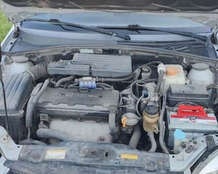 Серый Шевроле Лачетти, объемом двигателя 1.8 л и пробегом 175 тыс. км за 4600 $, фото 7 на Automoto.ua