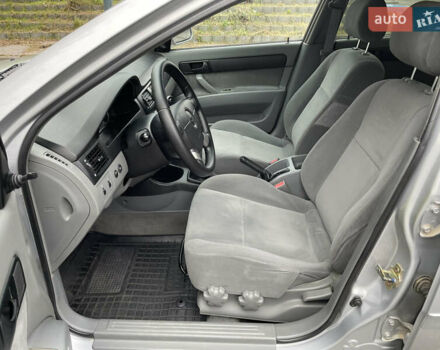 Серый Шевроле Лачетти, объемом двигателя 1.6 л и пробегом 144 тыс. км за 5300 $, фото 19 на Automoto.ua