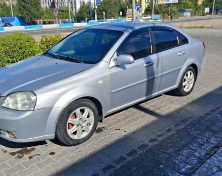 Серый Шевроле Лачетти, объемом двигателя 1.6 л и пробегом 250 тыс. км за 3200 $, фото 6 на Automoto.ua