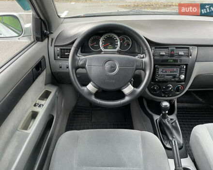 Серый Шевроле Лачетти, объемом двигателя 1.6 л и пробегом 144 тыс. км за 5300 $, фото 37 на Automoto.ua