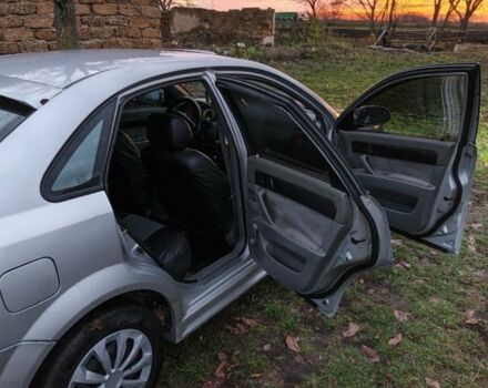 Сірий Шевроле Лачетті, об'ємом двигуна 1.8 л та пробігом 200 тис. км за 4000 $, фото 9 на Automoto.ua