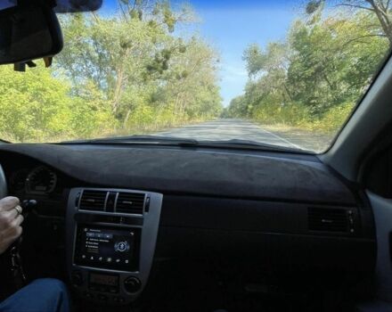 Сірий Шевроле Лачетті, об'ємом двигуна 1.8 л та пробігом 276 тис. км за 3200 $, фото 9 на Automoto.ua