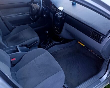 Серый Шевроле Лачетти, объемом двигателя 1.6 л и пробегом 260 тыс. км за 3300 $, фото 5 на Automoto.ua