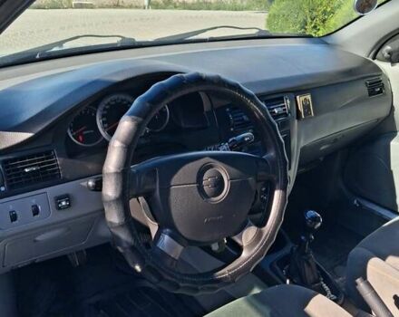 Серый Шевроле Лачетти, объемом двигателя 1.6 л и пробегом 250 тыс. км за 3200 $, фото 8 на Automoto.ua