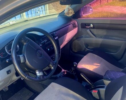 Серый Шевроле Лачетти, объемом двигателя 1.8 л и пробегом 270 тыс. км за 3200 $, фото 5 на Automoto.ua