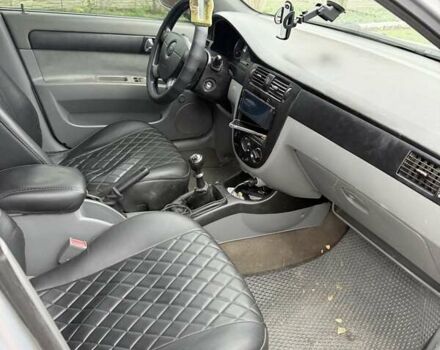 Сірий Шевроле Лачетті, об'ємом двигуна 1.82 л та пробігом 200 тис. км за 3600 $, фото 4 на Automoto.ua