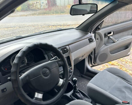 Серый Шевроле Лачетти, объемом двигателя 1.6 л и пробегом 255 тыс. км за 3600 $, фото 24 на Automoto.ua