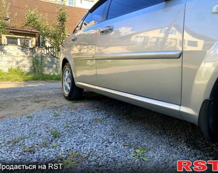 Серый Шевроле Лачетти, объемом двигателя 1.6 л и пробегом 225 тыс. км за 4500 $, фото 2 на Automoto.ua