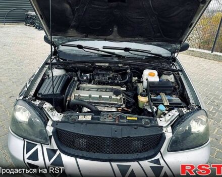 Сірий Шевроле Лачетті, об'ємом двигуна 1.6 л та пробігом 400 тис. км за 3800 $, фото 2 на Automoto.ua