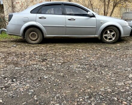 Серый Шевроле Лачетти, объемом двигателя 1.8 л и пробегом 313 тыс. км за 2800 $, фото 1 на Automoto.ua