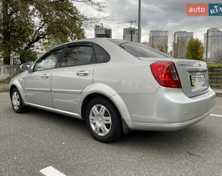 Серый Шевроле Лачетти, объемом двигателя 1.6 л и пробегом 144 тыс. км за 5300 $, фото 10 на Automoto.ua