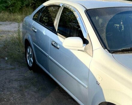 Серый Шевроле Лачетти, объемом двигателя 1.8 л и пробегом 220 тыс. км за 4000 $, фото 17 на Automoto.ua