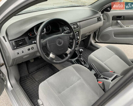 Серый Шевроле Лачетти, объемом двигателя 1.6 л и пробегом 144 тыс. км за 5300 $, фото 22 на Automoto.ua