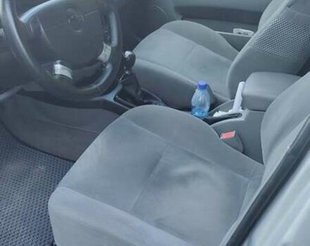 Серый Шевроле Лачетти, объемом двигателя 1.8 л и пробегом 175 тыс. км за 4600 $, фото 16 на Automoto.ua