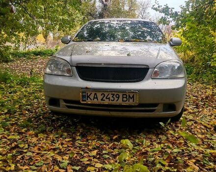 Сірий Шевроле Лачетті, об'ємом двигуна 1.8 л та пробігом 470 тис. км за 2000 $, фото 2 на Automoto.ua