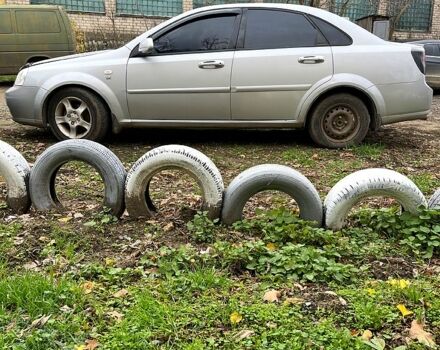 Серый Шевроле Лачетти, объемом двигателя 1.8 л и пробегом 313 тыс. км за 2800 $, фото 3 на Automoto.ua