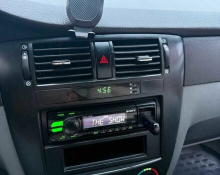 Серый Шевроле Лачетти, объемом двигателя 1.8 л и пробегом 220 тыс. км за 4000 $, фото 13 на Automoto.ua