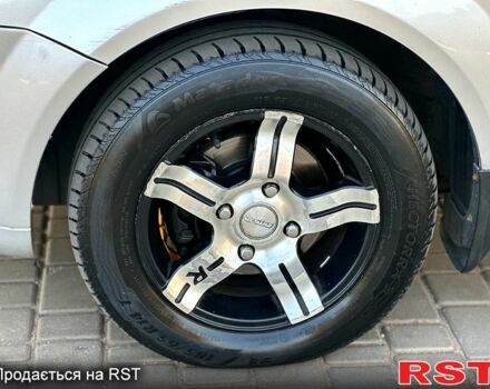 Серый Шевроле Лачетти, объемом двигателя 1.6 л и пробегом 253 тыс. км за 4999 $, фото 3 на Automoto.ua