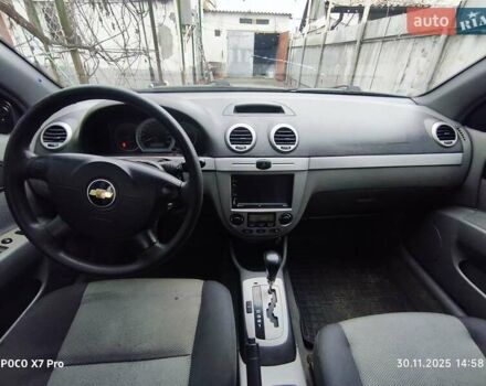 Сірий Шевроле Лачетті, об'ємом двигуна 1.8 л та пробігом 180 тис. км за 3900 $, фото 6 на Automoto.ua