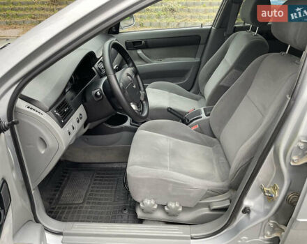 Серый Шевроле Лачетти, объемом двигателя 1.6 л и пробегом 144 тыс. км за 5300 $, фото 16 на Automoto.ua