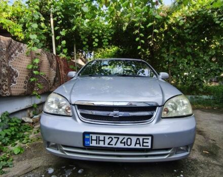 Серый Шевроле Лачетти, объемом двигателя 1.8 л и пробегом 180 тыс. км за 4200 $, фото 1 на Automoto.ua
