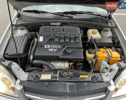 Серый Шевроле Лачетти, объемом двигателя 1.6 л и пробегом 144 тыс. км за 5300 $, фото 50 на Automoto.ua