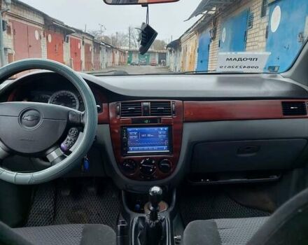 Серый Шевроле Лачетти, объемом двигателя 1.8 л и пробегом 318 тыс. км за 3900 $, фото 10 на Automoto.ua