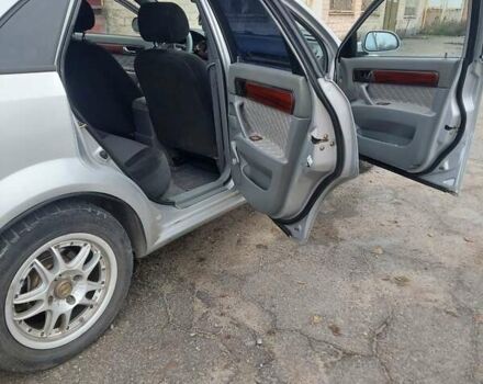 Серый Шевроле Лачетти, объемом двигателя 1.8 л и пробегом 318 тыс. км за 3900 $, фото 9 на Automoto.ua