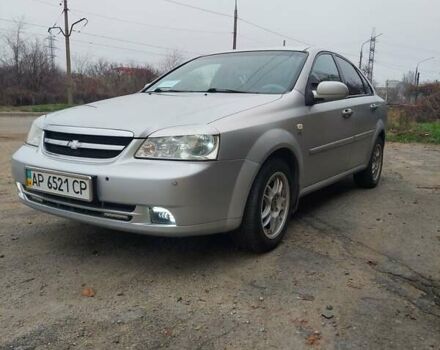 Серый Шевроле Лачетти, объемом двигателя 1.8 л и пробегом 318 тыс. км за 3900 $, фото 2 на Automoto.ua