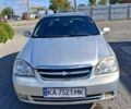 Серый Шевроле Лачетти, объемом двигателя 1.6 л и пробегом 224 тыс. км за 3500 $, фото 2 на Automoto.ua