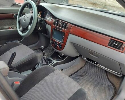 Серый Шевроле Лачетти, объемом двигателя 1.8 л и пробегом 318 тыс. км за 4400 $, фото 12 на Automoto.ua