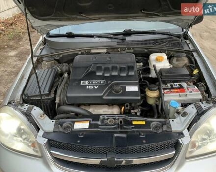 Серый Шевроле Лачетти, объемом двигателя 1.6 л и пробегом 214 тыс. км за 4900 $, фото 15 на Automoto.ua