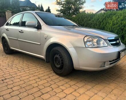 Серый Шевроле Лачетти, объемом двигателя 1.6 л и пробегом 315 тыс. км за 3900 $, фото 3 на Automoto.ua