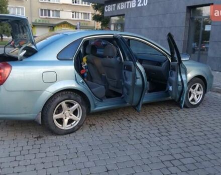 Сірий Шевроле Лачетті, об'ємом двигуна 1.8 л та пробігом 250 тис. км за 4100 $, фото 7 на Automoto.ua