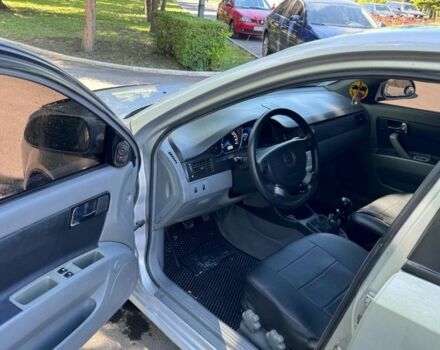 Серый Шевроле Лачетти, объемом двигателя 1.8 л и пробегом 170 тыс. км за 3300 $, фото 4 на Automoto.ua