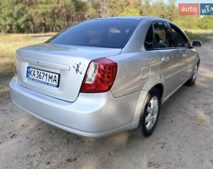 Сірий Шевроле Лачетті, об'ємом двигуна 1.8 л та пробігом 295 тис. км за 3900 $, фото 4 на Automoto.ua