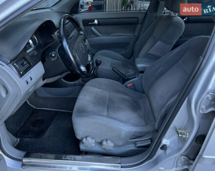 Сірий Шевроле Лачетті, об'ємом двигуна 1.8 л та пробігом 181 тис. км за 3350 $, фото 6 на Automoto.ua