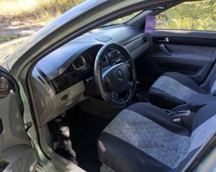 Серый Шевроле Лачетти, объемом двигателя 1.8 л и пробегом 140 тыс. км за 3800 $, фото 7 на Automoto.ua