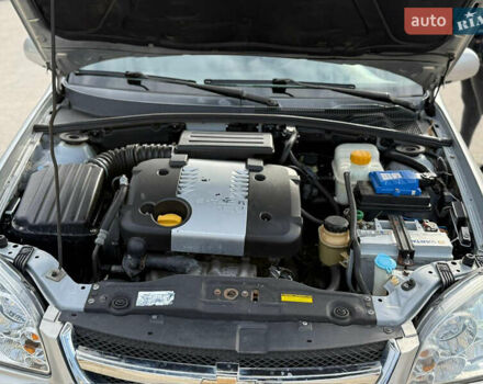 Серый Шевроле Лачетти, объемом двигателя 1.8 л и пробегом 235 тыс. км за 3550 $, фото 29 на Automoto.ua