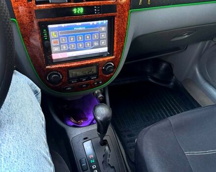 Серый Шевроле Лачетти, объемом двигателя 1.8 л и пробегом 349 тыс. км за 3300 $, фото 6 на Automoto.ua