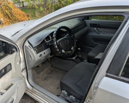 Серый Шевроле Лачетти, объемом двигателя 1.6 л и пробегом 200 тыс. км за 3000 $, фото 6 на Automoto.ua