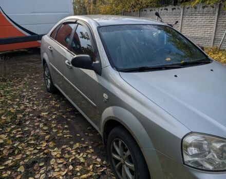 Серый Шевроле Лачетти, объемом двигателя 1.6 л и пробегом 200 тыс. км за 3000 $, фото 3 на Automoto.ua