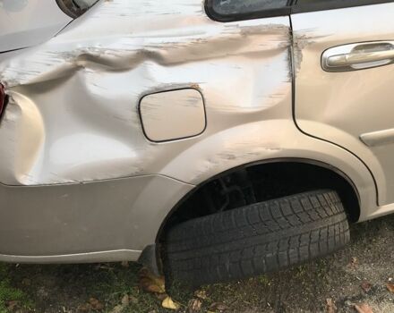 Сірий Шевроле Лачетті, об'ємом двигуна 1.8 л та пробігом 220 тис. км за 1072 $, фото 6 на Automoto.ua