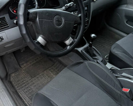 Серый Шевроле Лачетти, объемом двигателя 1.8 л и пробегом 149 тыс. км за 4500 $, фото 7 на Automoto.ua