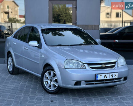 Сірий Шевроле Лачетті, об'ємом двигуна 1.8 л та пробігом 181 тис. км за 3350 $, фото 2 на Automoto.ua