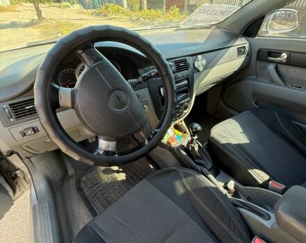 Серый Шевроле Лачетти, объемом двигателя 1.8 л и пробегом 149 тыс. км за 4800 $, фото 6 на Automoto.ua