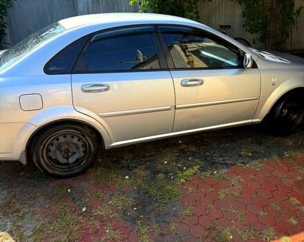 Серый Шевроле Лачетти, объемом двигателя 1.8 л и пробегом 149 тыс. км за 5000 $, фото 3 на Automoto.ua