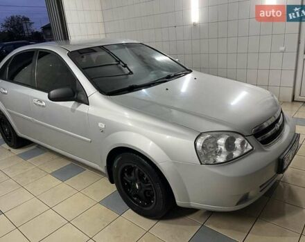 Шевроле Лачетти 2007 в Костополе на Automoto.ua Серый Шевроле Лачетти, объемом двигателя 1.6 л и пробегом 280 тыс. км за 4300 $, фото 4 на Automoto.ua